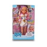 Nancy – Maquillaje de Arcoiris, muñeca para maquillar, Tiene el Pelo Rubio con mechas Rosas ara hacerle Peinados, con Muchos Accesorios de peluquería, Sombras de Ojos y Pegatinas, Famosa (700017110)